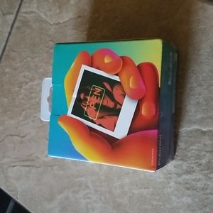 Polaroid go camera